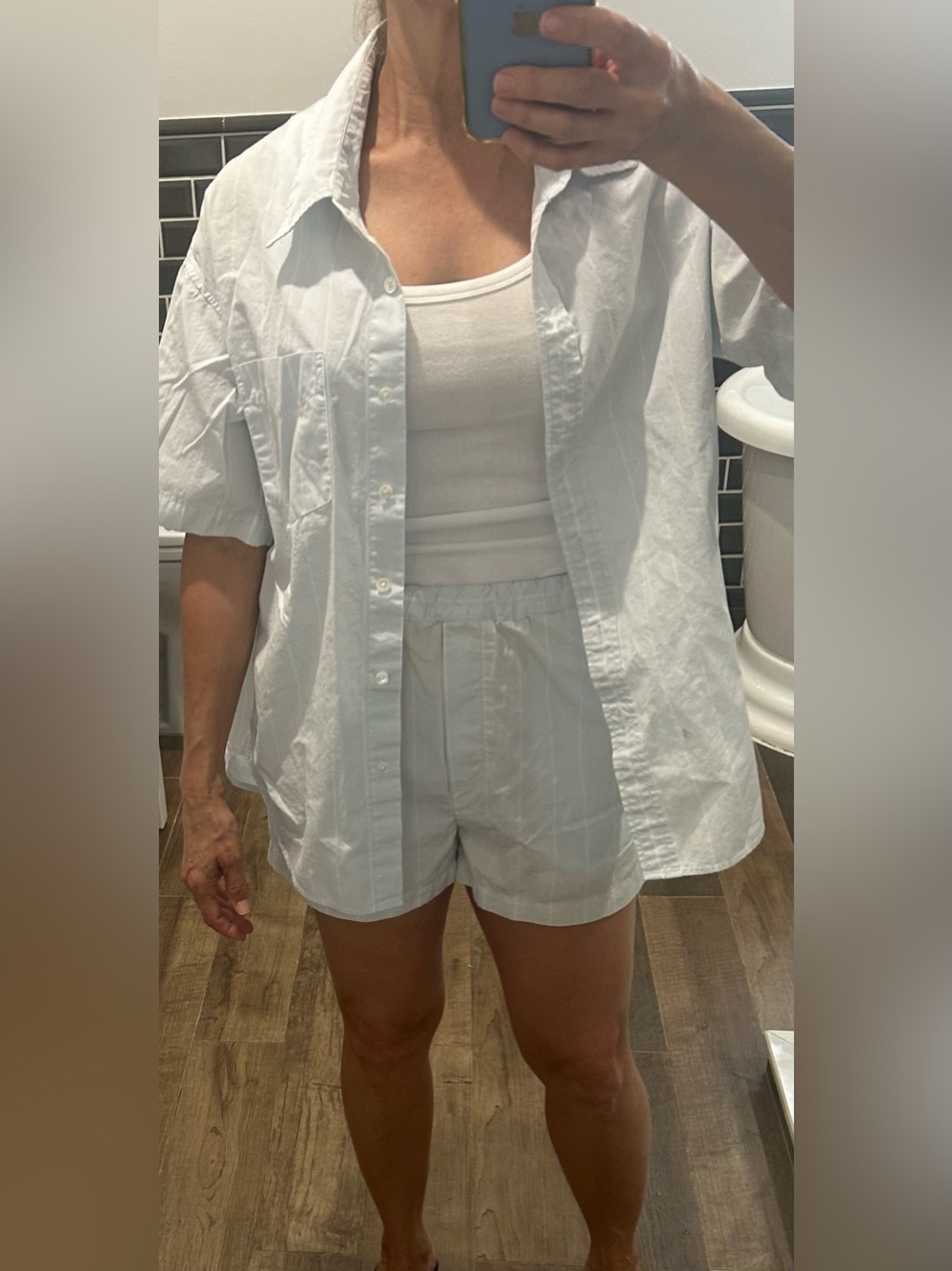Aritzia Wilfred Free White Boxer Shorts & Shirt Set